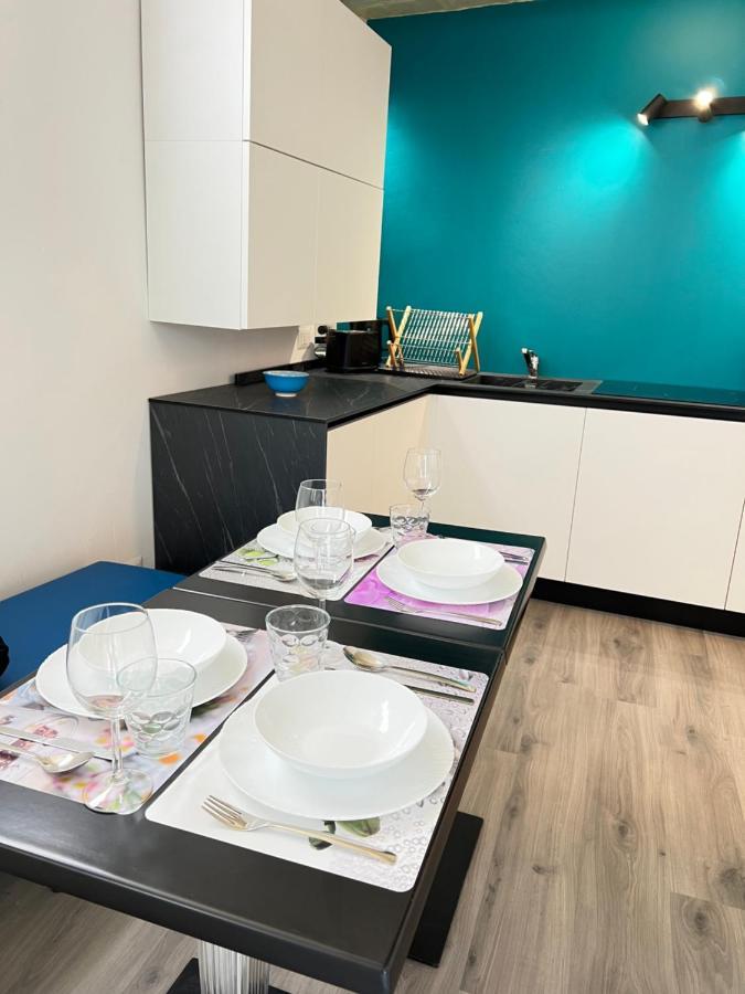 Blue Sapphire Como Cozy Flat In Center Of City Apartment ภายนอก รูปภาพ