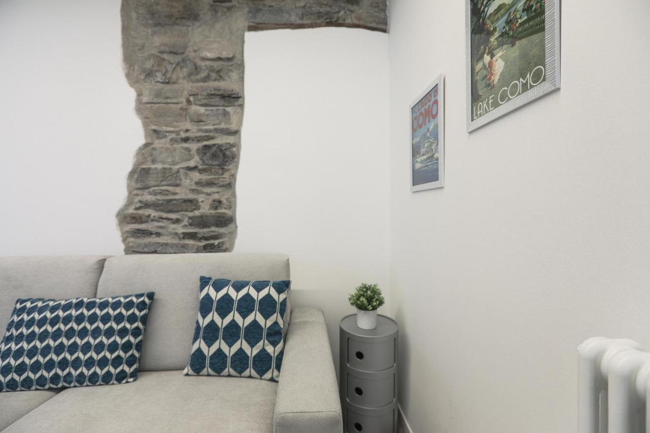 Blue Sapphire Como Cozy Flat In Center Of City Apartment ภายนอก รูปภาพ