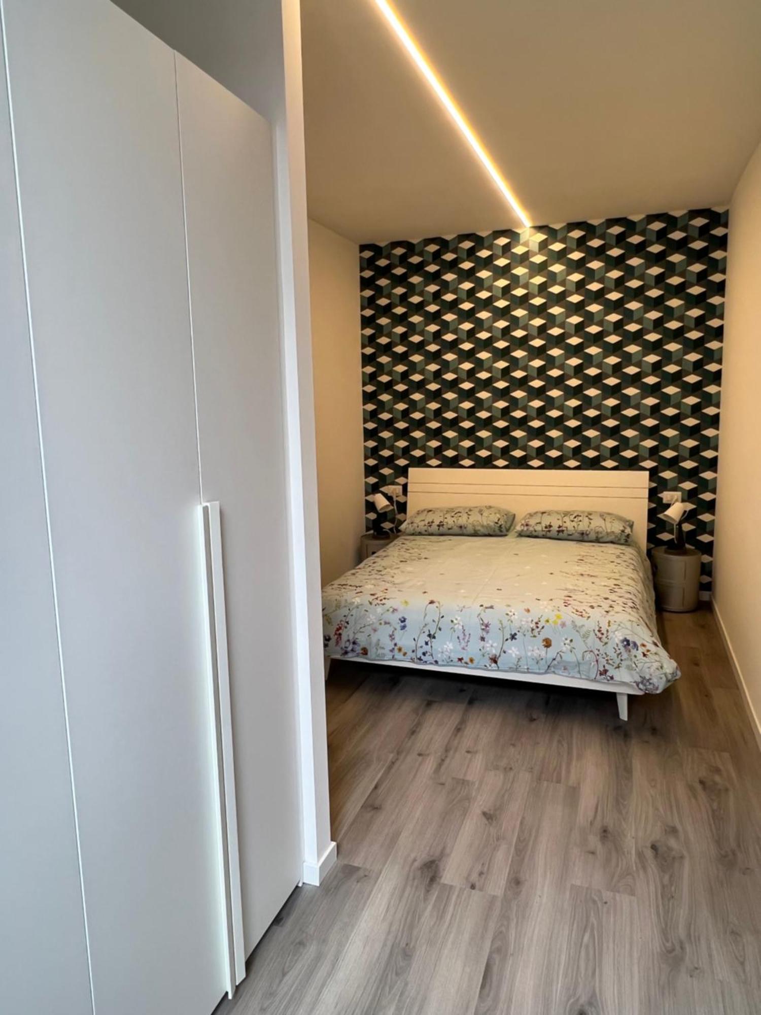 Blue Sapphire Como Cozy Flat In Center Of City Apartment ภายนอก รูปภาพ